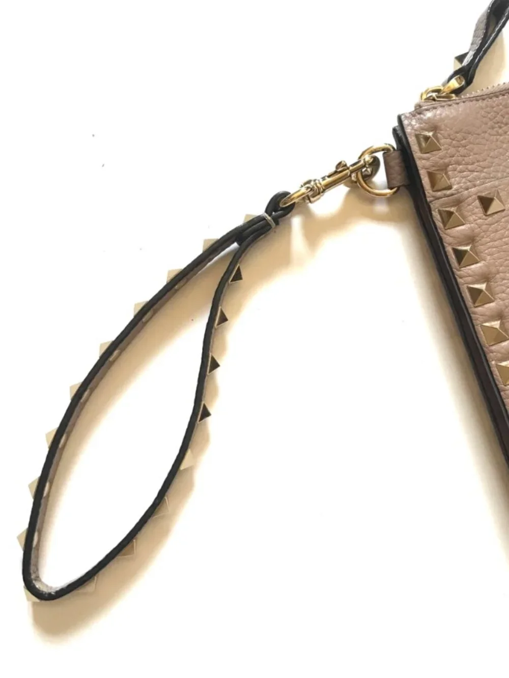 Valentino Garavani Rockstud Flat Pouch Bag Purse Clutch Womens Poudre Leather